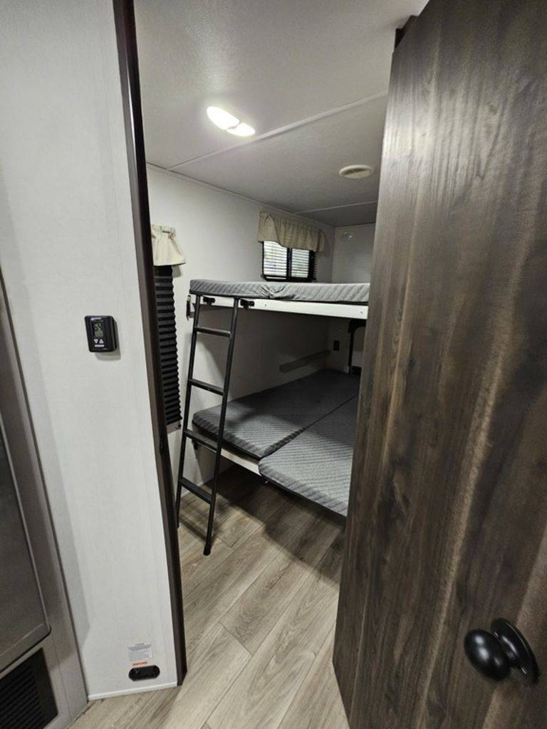 Image of Listing 40327