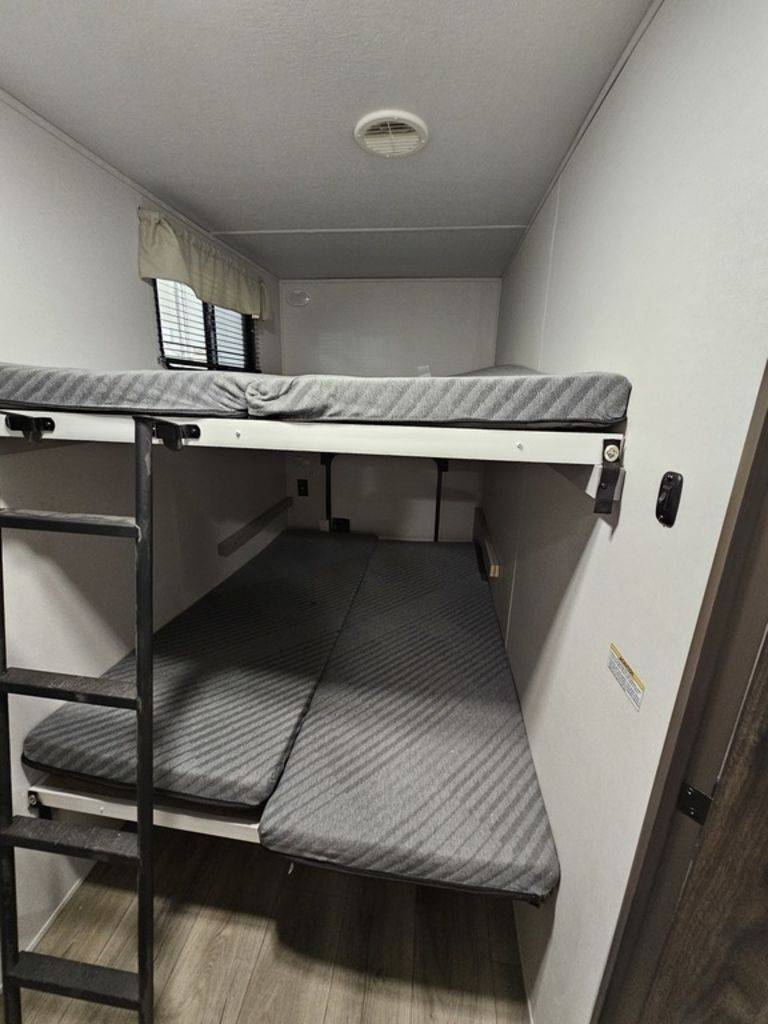 Image of Listing 40327